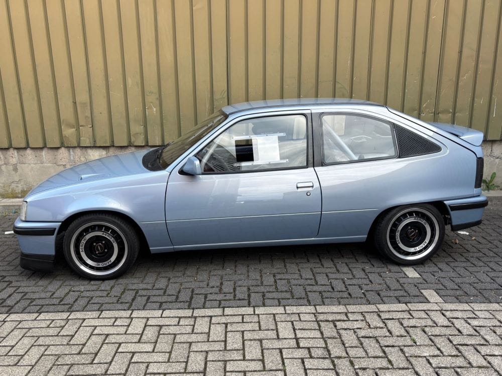 VW Golf 3 specialist Nonstandard
