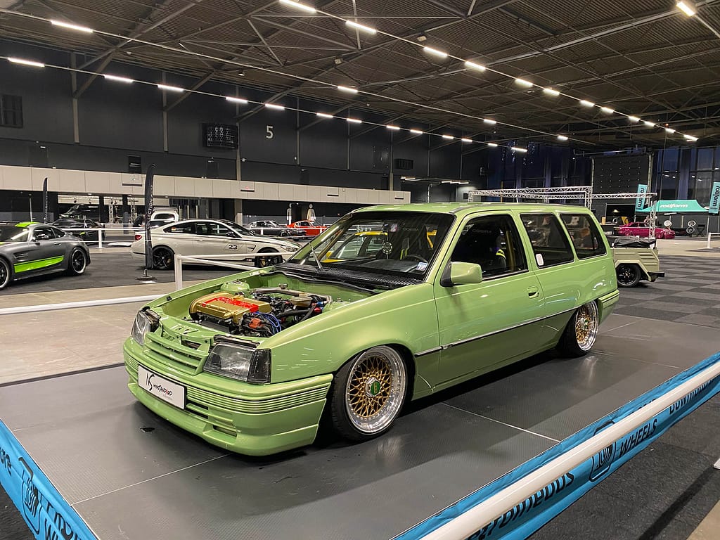 Opel Kadett E Caravan green